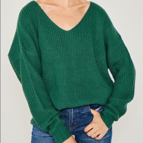SOLD OUT CLEARANCE Hunter Green Twist Cross Back Oversized Sweater - Picture 3 of 4